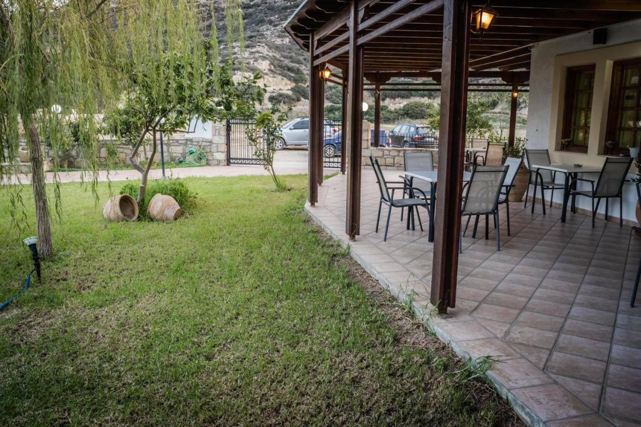 Dimitris Villa Hotel Mátala Exterior foto